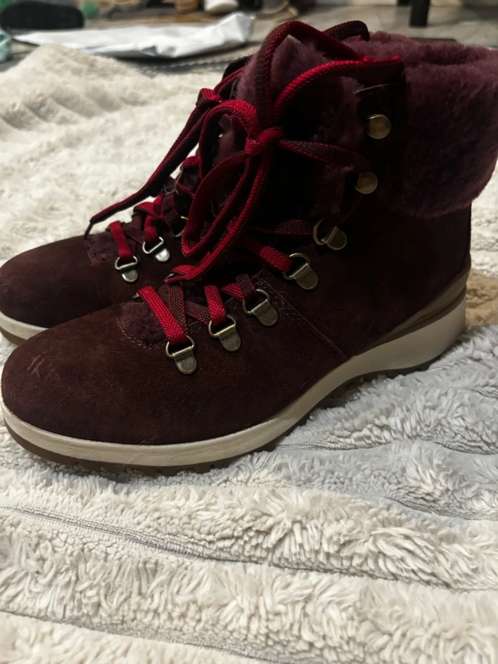 Women's Burgundy Suede Fur-Trim Lace-Up Boots new . No box